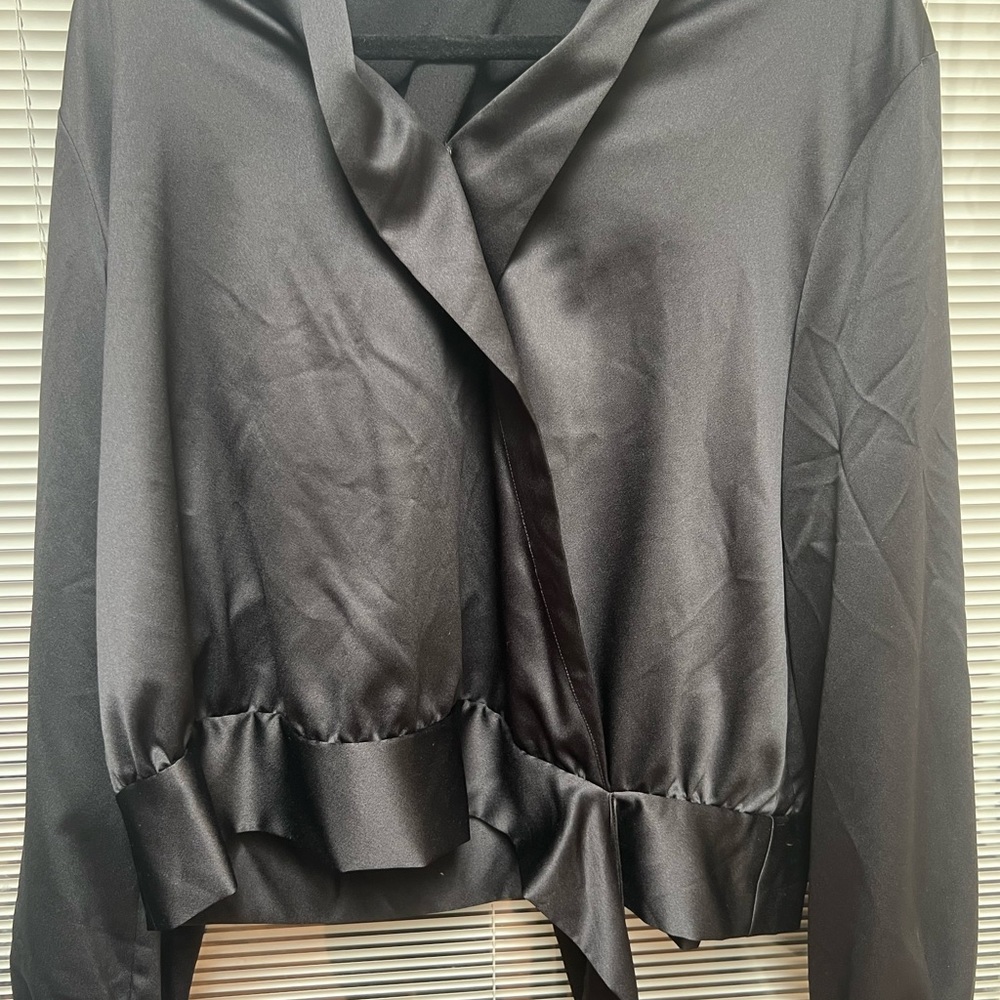 Ann Taylor - Picture 2 of 5